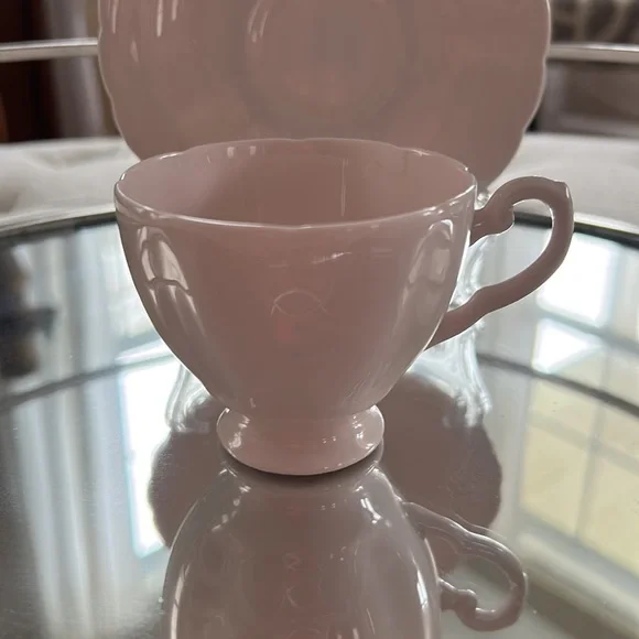 Tuscan Bone China Pink Teacups Set of 2 smaller teacups - Picture 5 of 6